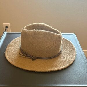 Universal Thread Tan Felt Fedora with Brown Knot Band